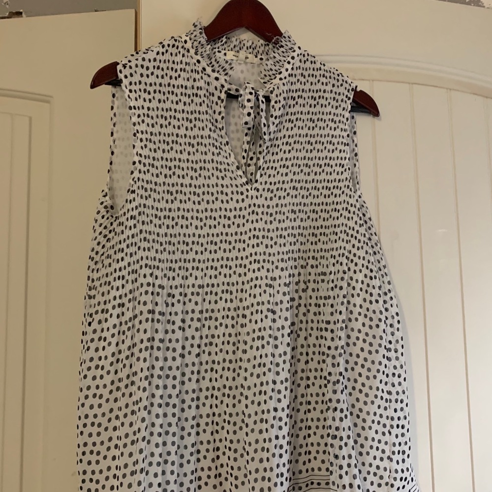 Women’s dress shirt